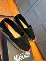 Neu love Moschino sneaker Gr.39 Rostock - Seebad Warnemünde Vorschau