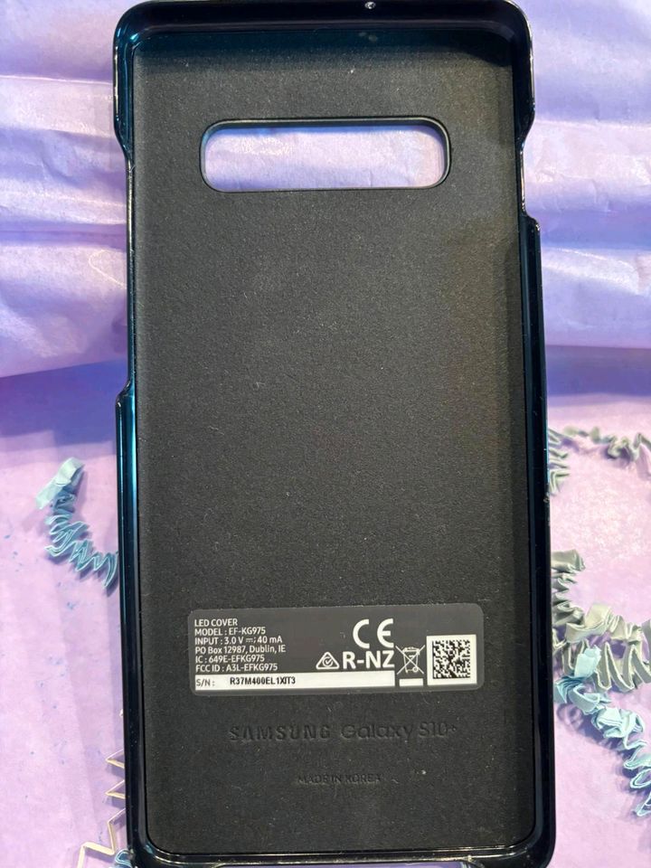 Samsung Galaxy S10 plus LED Cover in Bielefeld