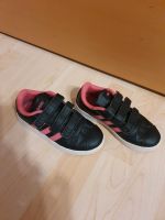 Adidas Sneaker Turnschuh Sportschuh Gr. 29 Brandenburg - Luckau Vorschau