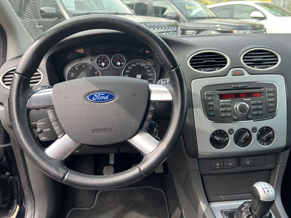 Ford Focus Lim. Style Klima Tempomat MFL Scheckheft in Bochum