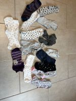 13 paar Socken in gr 34-38 Mädchen Nordrhein-Westfalen - Gelsenkirchen Vorschau