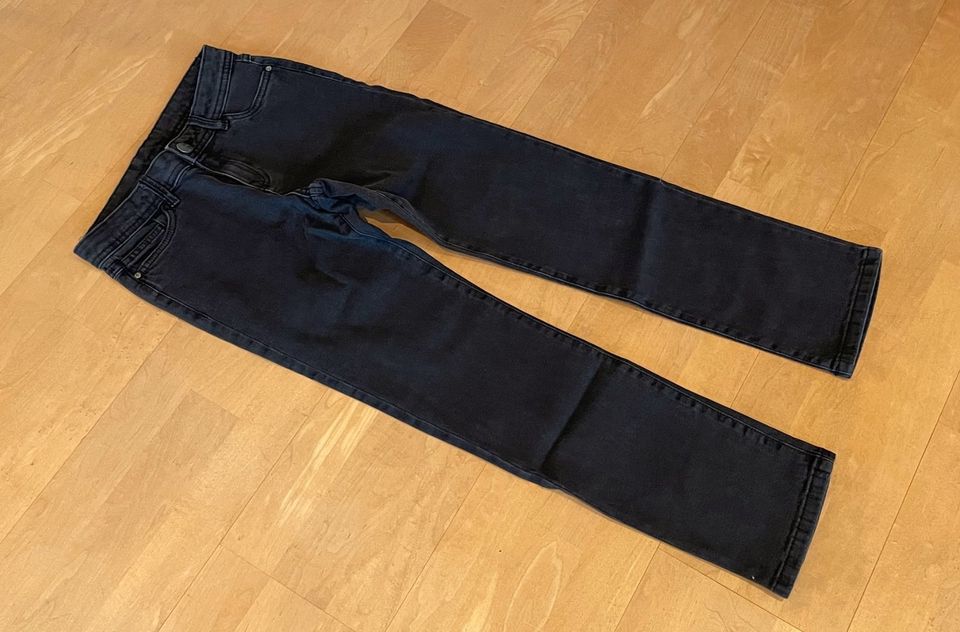 C&A Jeans 146 NEU!!! schwarz Hose Relaxed Fit 5-Pocket Denim in Freudenstadt