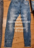 Neuwertige Only Jeans mit Perlen 28/30 Niedersachsen - Wölpinghausen Vorschau
