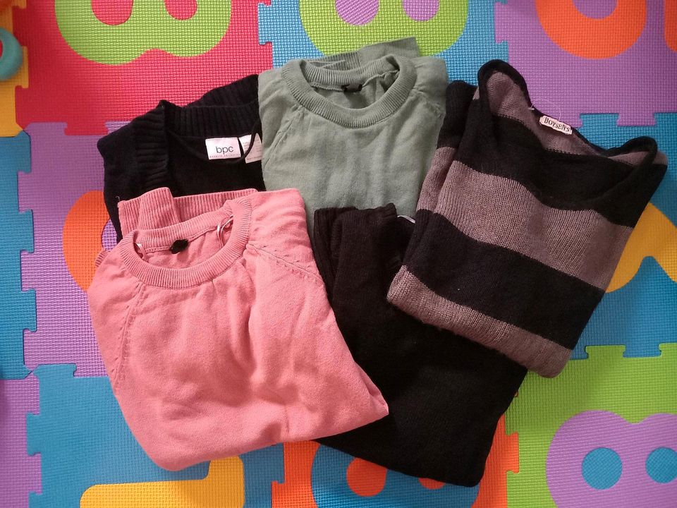 5 Damen Pullover Paket in Krefeld