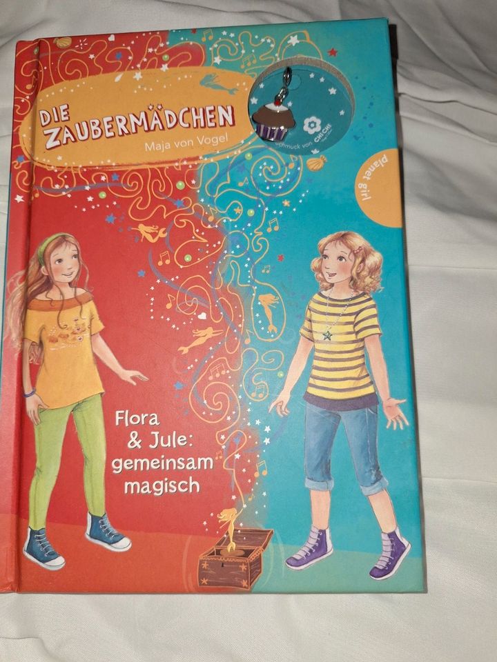 Die Zaubermädchen Buch Neu mit Anhänger Mädchen  ab 8 Jahren in Northeim