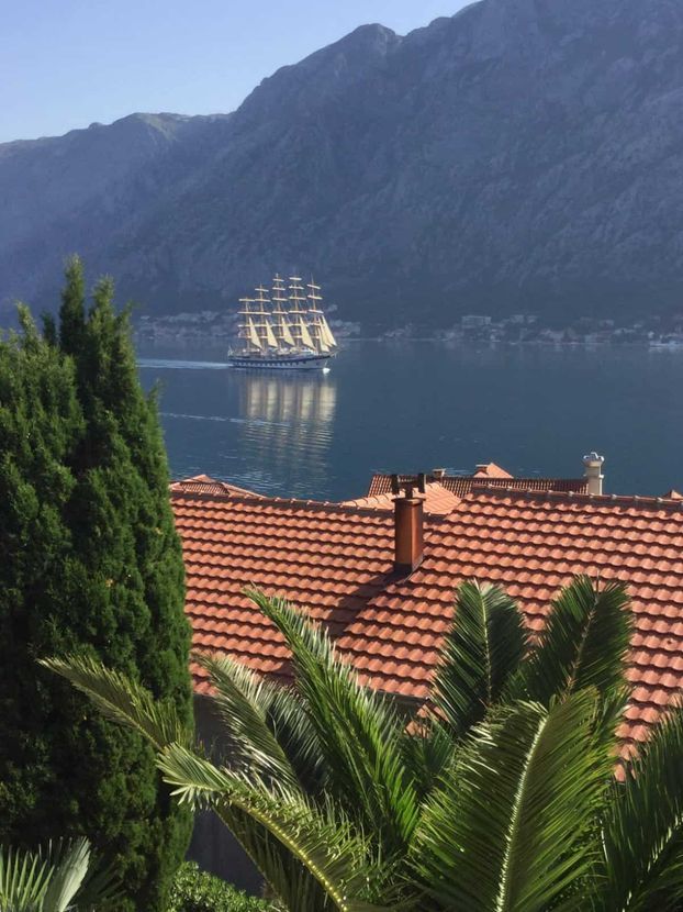 Das perfekte Haus am adriatischen Meer in Montenegro, Boka-Kotor in Berlin