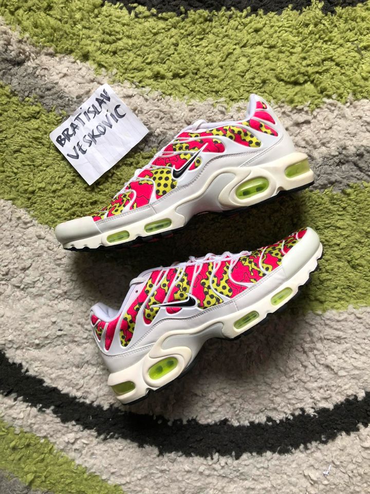 Nike Air Max + TN PFW Paris Fashion Week Pink in Gilzem