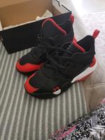 Jordan jungend sport schuhe 37,5 Berlin - Reinickendorf Vorschau