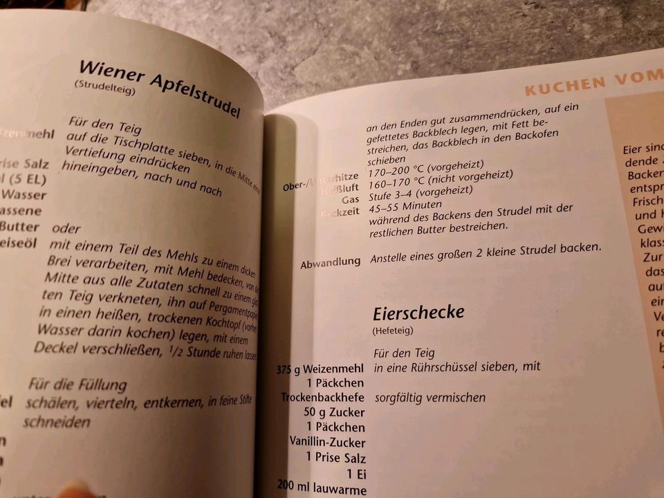 Dr. Oetker Grundbackbuch in Aichach