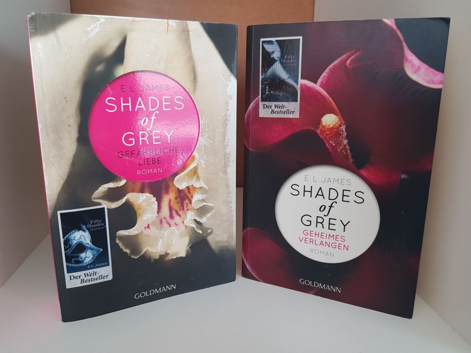 2 Shades of Grey Bücher von E.L. James (Buch, Erotik) in Lichtenstein