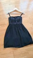 Cocktail Kleid von Jake*s Gr.XS blau Saarland - St. Ingbert Vorschau