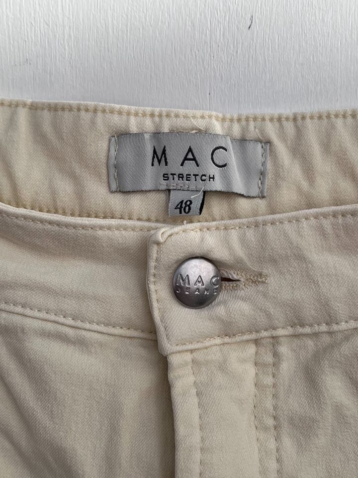 MAC Jeans, Modell Kelly, Gr, 48/ Länge 30, hellgelb, neuwertig in Grevenbroich