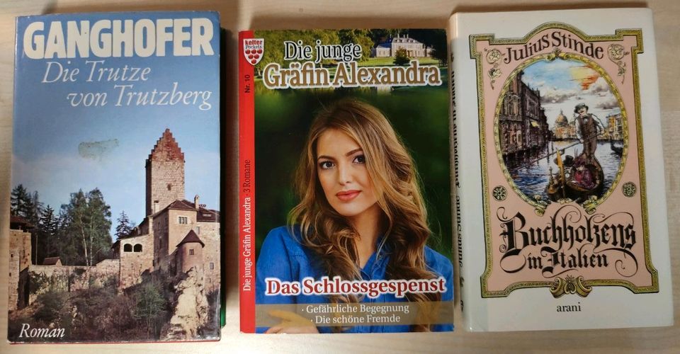 3 kurzweilige Bücher im Set in Ferschweiler