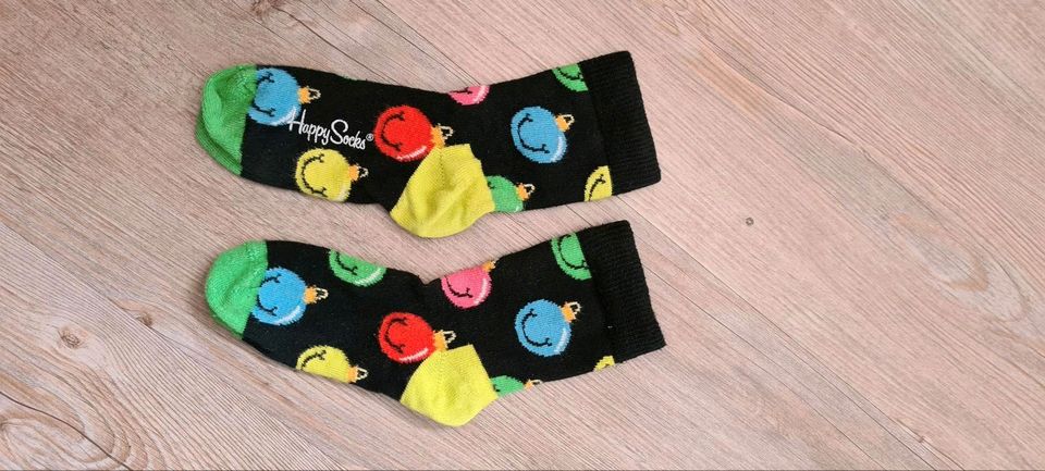 Happy Socks (2-3y / 2-3 Jahre) Weihnachtskugeln in Schleswig-Holstein -  Wrist | Babykleidung Größe 92 kaufen | eBay Kleinanzeigen ist jetzt  Kleinanzeigen