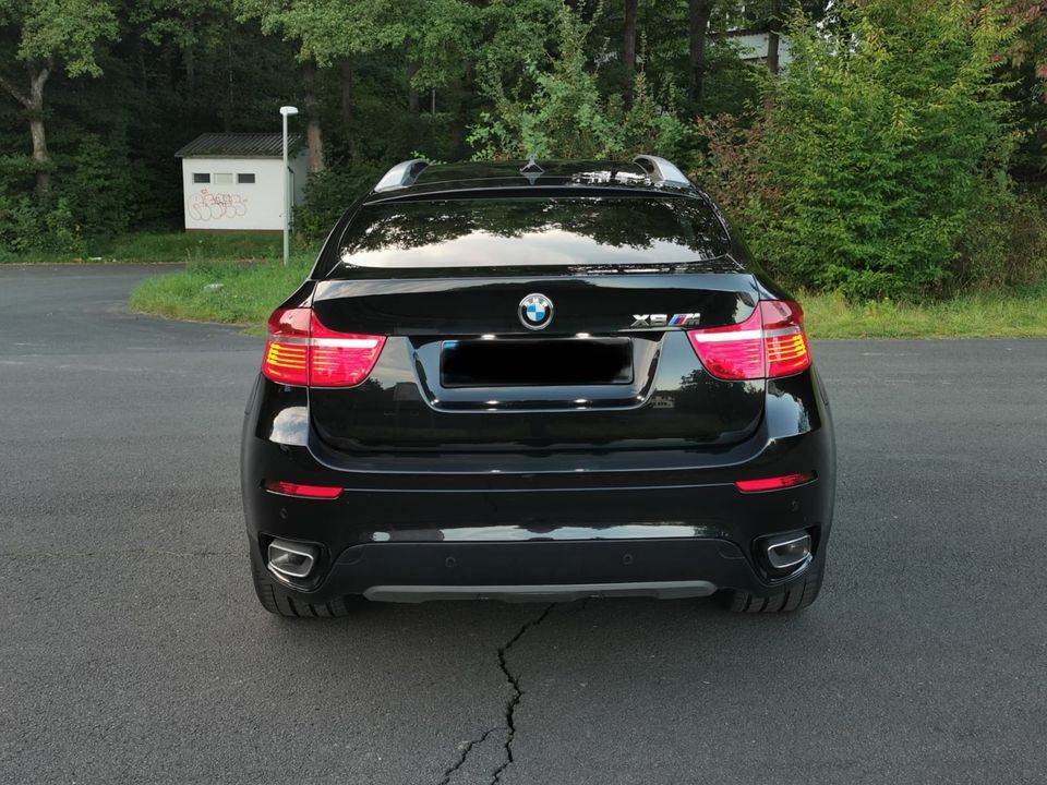 BMW X6 xDrive 40D mit Sonderausstattung in Siegen