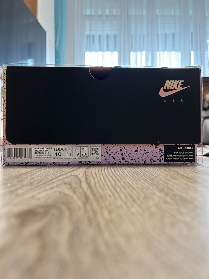 Nike Air Jordan 5 Retro SP x DJ Khaled EU:44/US:10 in Berlin