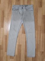 Hellgraue Herren Jeans Hose Denim Größe 50 W34 L34 slim fit Niedersachsen - Bramsche Vorschau