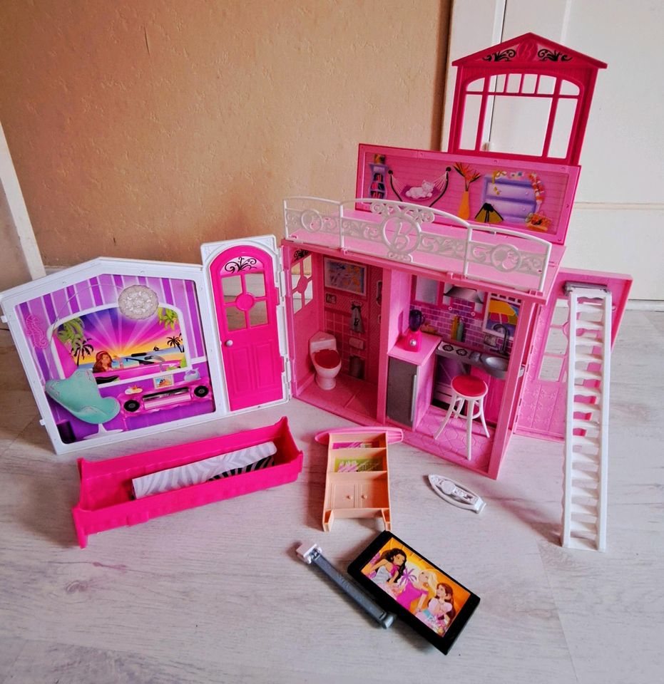 Barbie Klapp-Haus in Weyhe