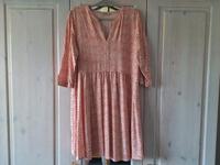 Comma Tunika Kleid 42, Top-Zustand Bayern - Schmidgaden Vorschau