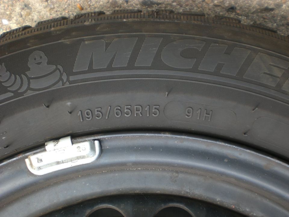 195-65-15 DB W203 Michelin Alpin Winterräder M&S 195/65R15H Merce in Hamburg