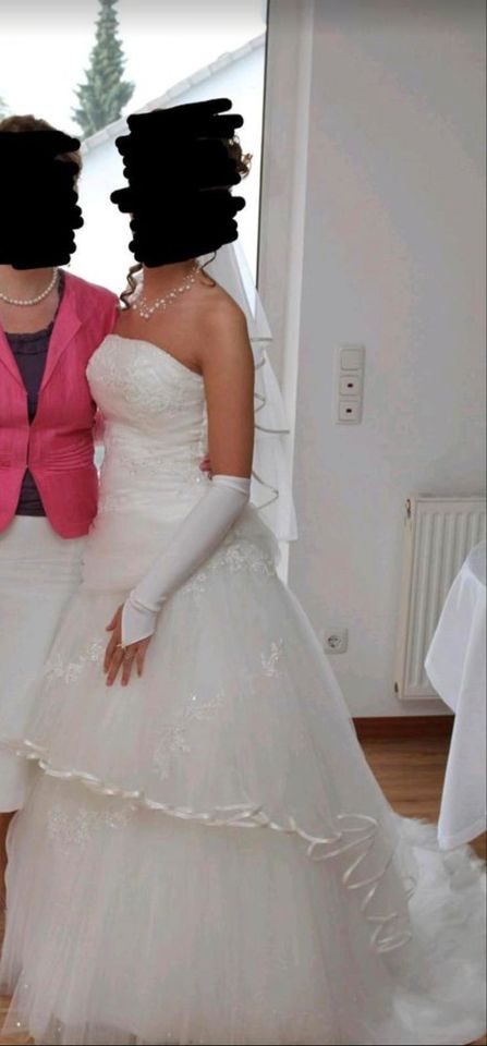 Hochzeitskleid Brautkleid Kleid ivory Ballkleid Gr. 34 36 38 Tüll in Gütersloh