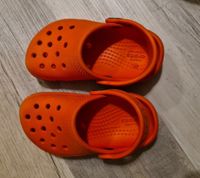 Crocs Badeschuhe, Gartenschuhe, Hausschuhe C6, 22-23 orange Berlin - Hellersdorf Vorschau