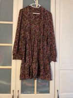 Kurzes Frühlingshafte Kleid Bunt Größe 36-38 Dresden - Strehlen Vorschau