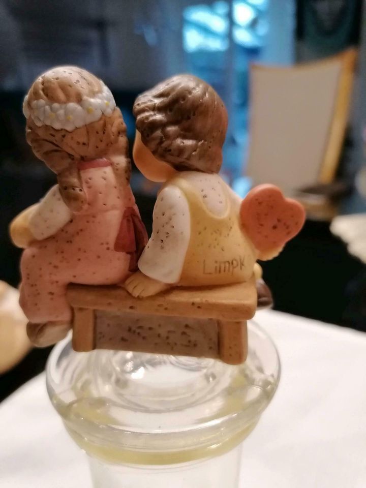 Porzellan Figuren Goebel Kinder auf der Bank, Nina und Marco in Dortmund