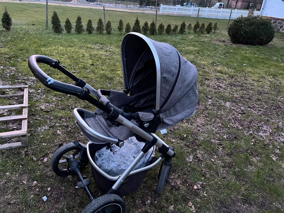 4 in 1 Kinderwagen in Drefahl