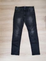 Top! Schwarze Herren Jeans Marke Denim Project Gr. W34 L32 Niedersachsen - Bad Pyrmont Vorschau