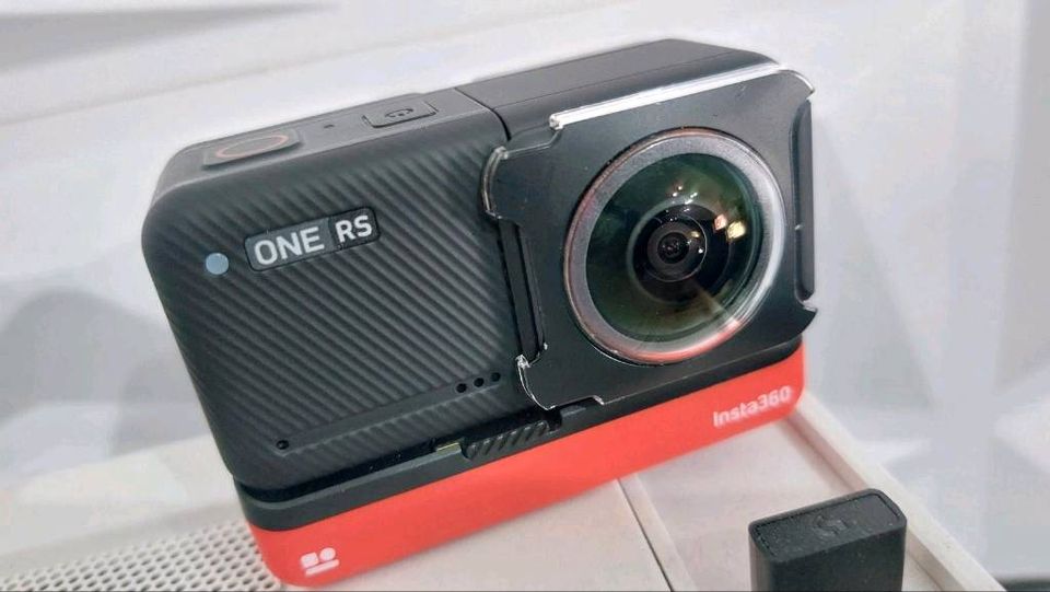 Insta360 OneRS Modular 5.7k Aktioncam in Bruchsal
