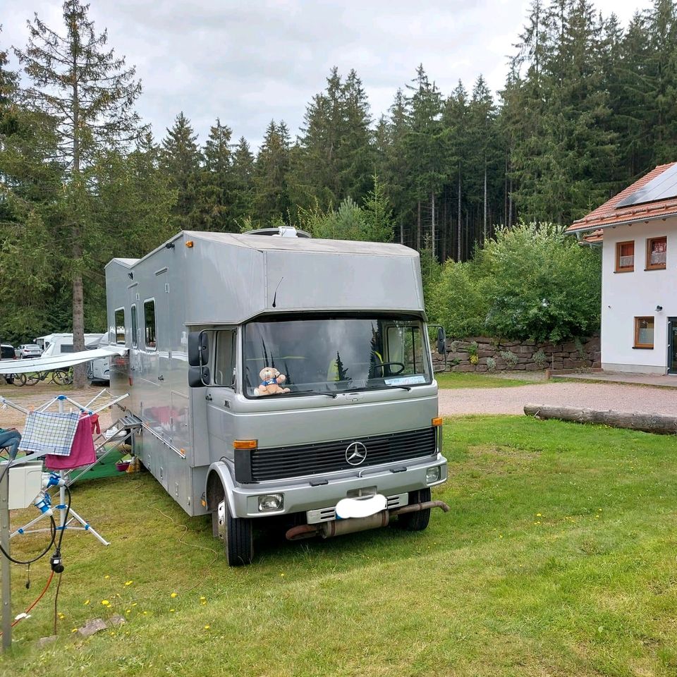 Wohnmobil Mercedes Benz in Gehren