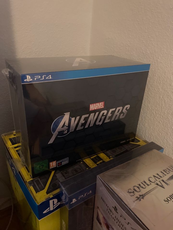 Marvel Avengers Playstation 4 Collectors Edition Sealed in Wuppertal