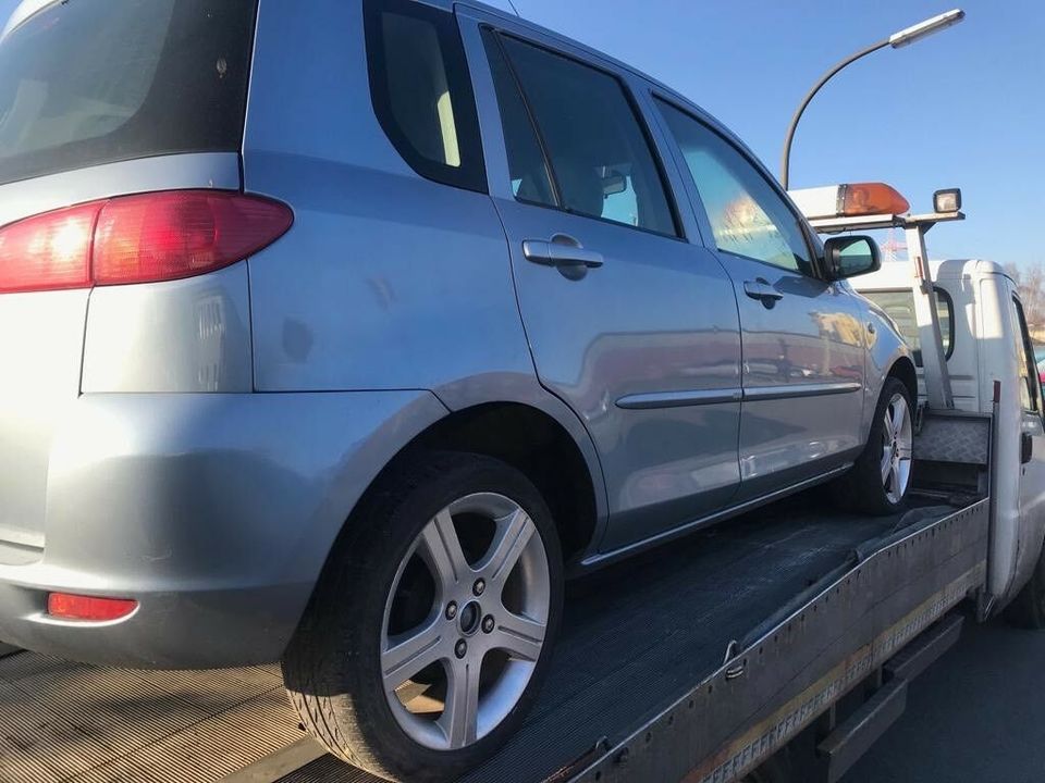 Mazda 2 Dy Schlachtfest Heckklappe Stoßstange Spiegel Scheibe in Dortmund