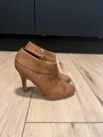 Braune High Heels Niedersachsen - Wiefelstede Vorschau