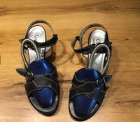 Schuhe / Sandalen Gr. 41 / 7,5 Gabor schwarz 1xgetragen München - Trudering-Riem Vorschau