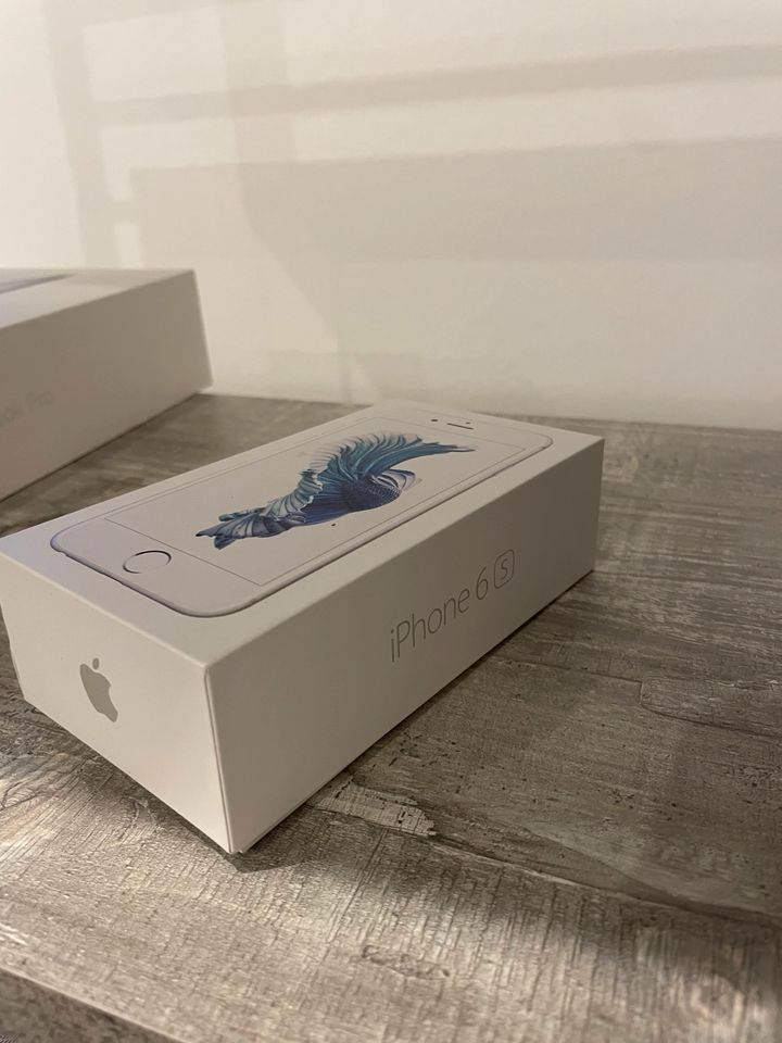 I Phone 6 s inkl. Zubehör in Großrinderfeld