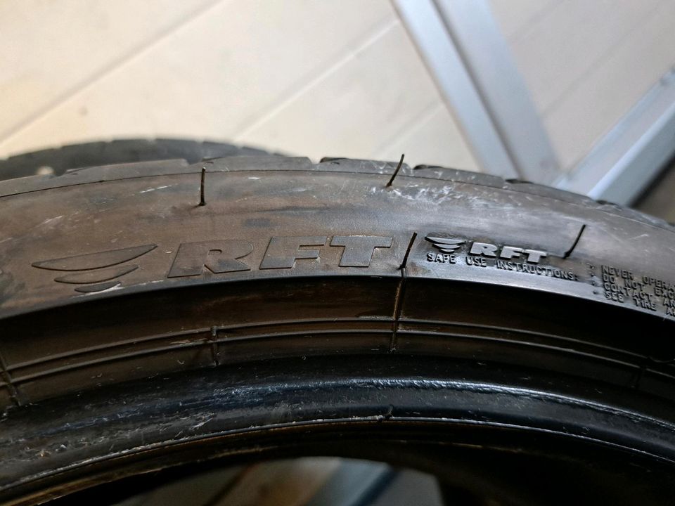 2x Bridgestone 225/40R19 93Y Turanza T005 in Gemünd