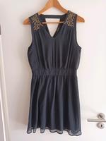 Wie neu! Cocktailkleid schwarzes Kleid gold bestickt Vero Moda M Bayern - Rednitzhembach Vorschau