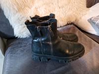 Tamaris Stiefel 41 Niedersachsen - Uplengen Vorschau