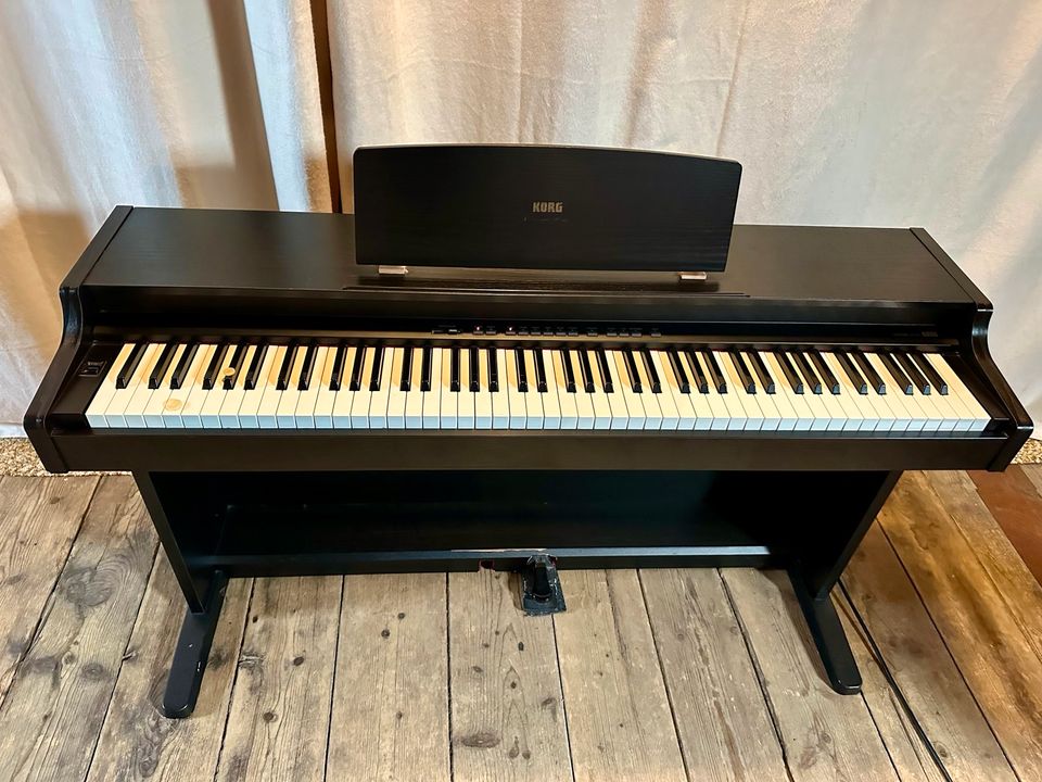 Korg EC-120 E-Piano Digital Klavier Keyboard Synthesizer in Mittweida