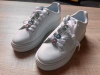 Weiße Sneaker (NEU) Nordrhein-Westfalen - Netphen Vorschau
