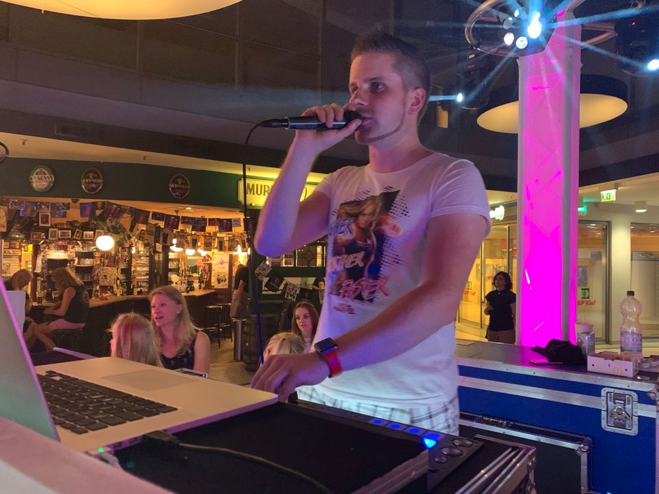 Profi DJ für Hochzeit Geburtstag uvm. 2024 / 2025 in Glückstadt