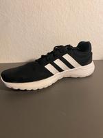 Turnschuhe Adidas Sneaker Lite Racer Größe 39 1/3 Mecklenburg-Vorpommern - Wismar Vorschau