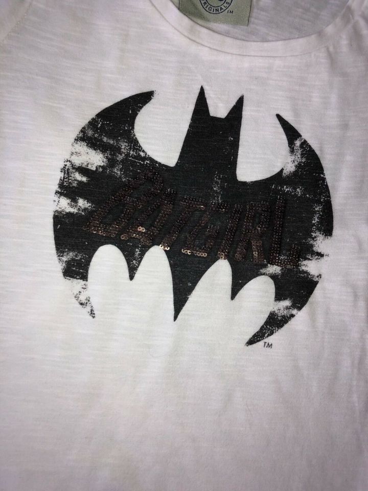 Next cooles T-Shirt weiß Batman wie neu in 122 7 Jahre in Homberg (Efze)
