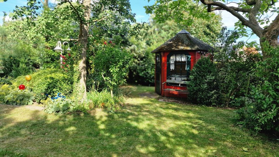 Familienidylle mit parkähnlichem Gartengrundstück bei Hettstedt in Hettstedt