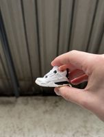 AJ4 SB Mini Sneaker Schlüsselanhänger 3D Altona - Hamburg Bahrenfeld Vorschau
