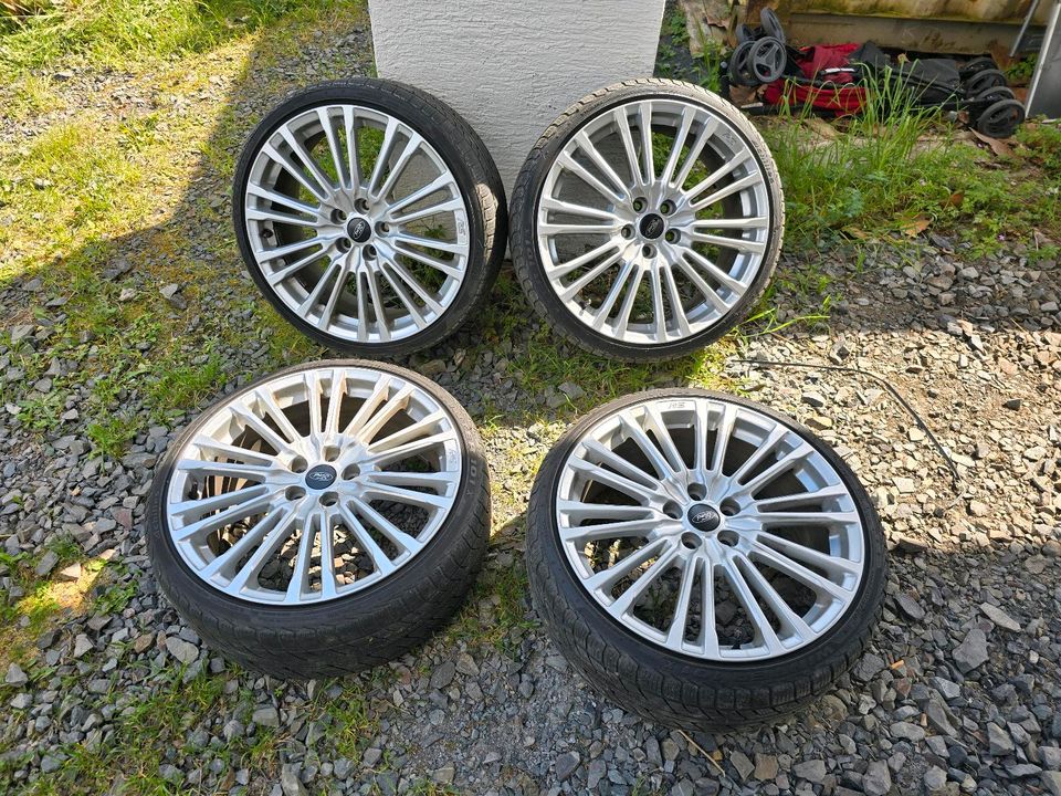 Original Ford Focus RS Alufelgen 19 Zoll 5x108 in Niederkassel