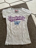 Super Dry Tshirt größe s grau lila Frankfurt am Main - Kalbach Vorschau