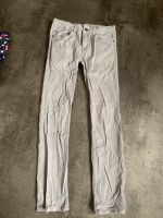 Jeans Hose hellgrau gr 152 Nordrhein-Westfalen - Solingen Vorschau